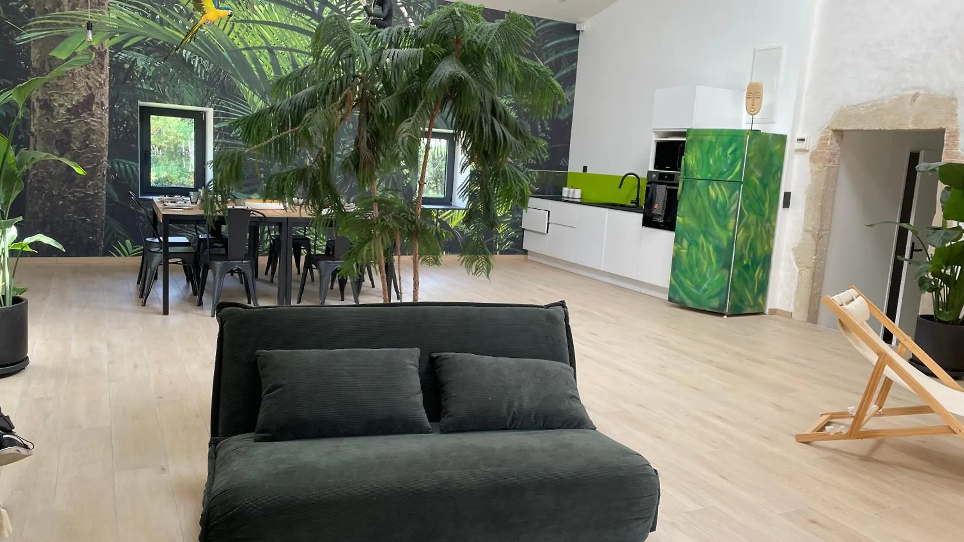 Le 270 Jungle Villa Grane France